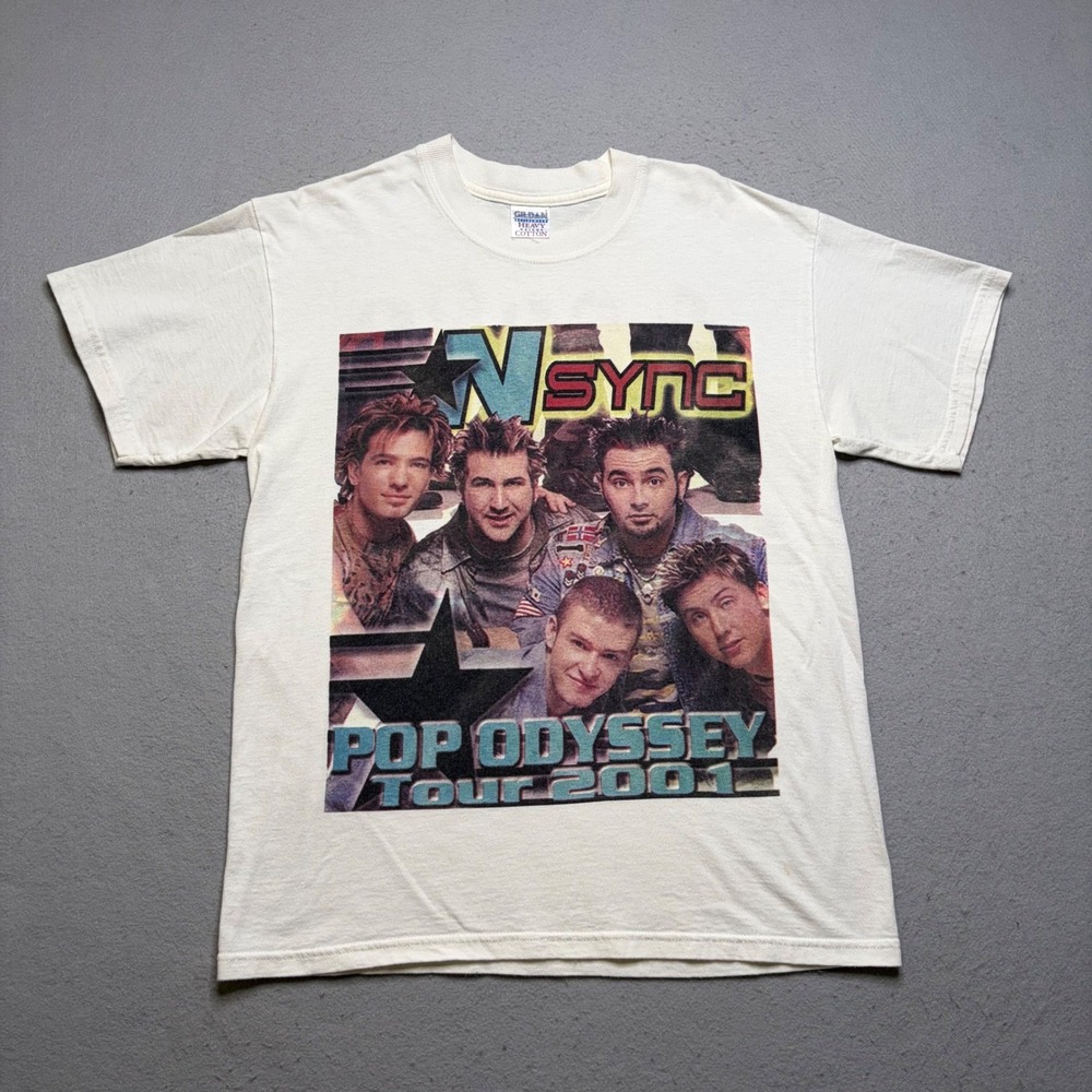 Gildan NSYNC Pop Odyssey Tour 2001 T-Shirt Mens Medium White Y2K Concert Tee